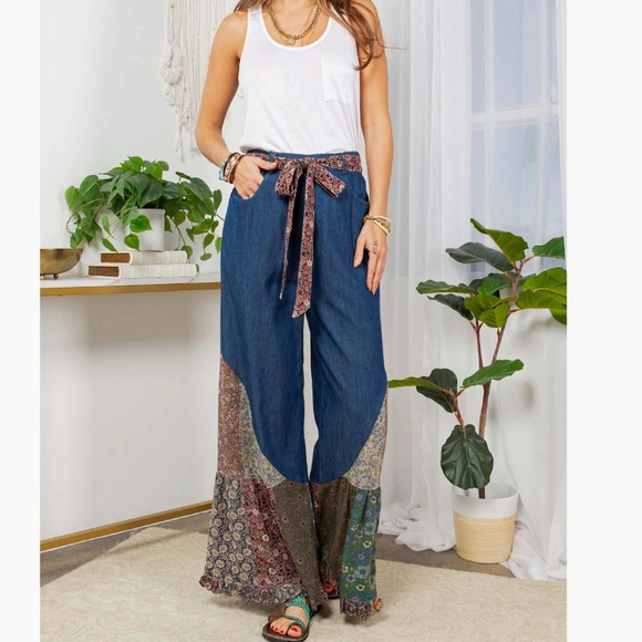 Young Threads “ Evelyn “ Young Threads Bellbottom Patchwork Pants 84 - Picture 1 of 9